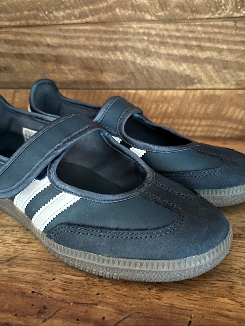 Adidas Samba Janes SZ 7
